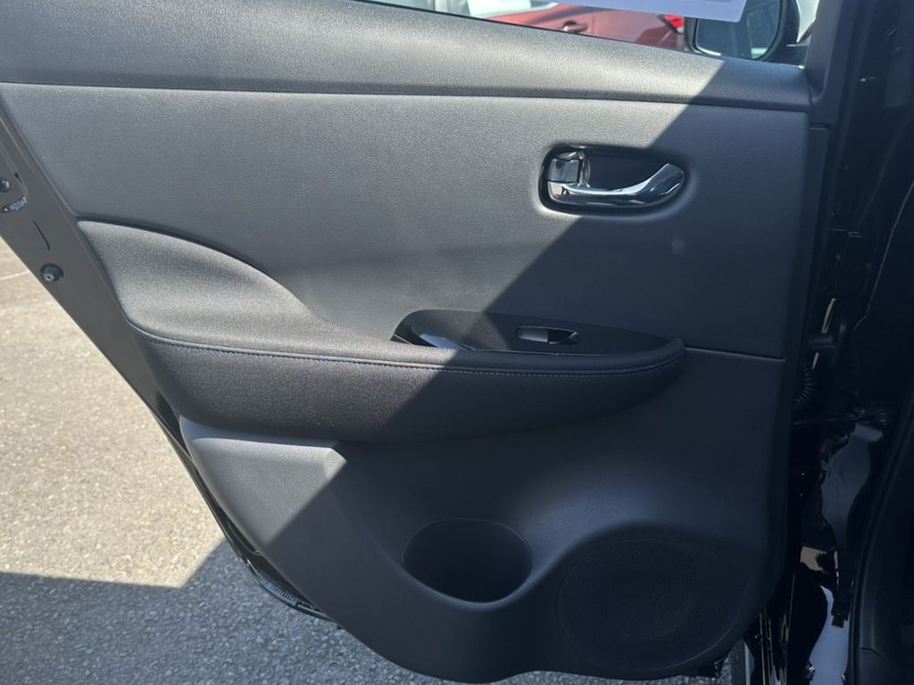 2025 Nissan Leaf SV Plus