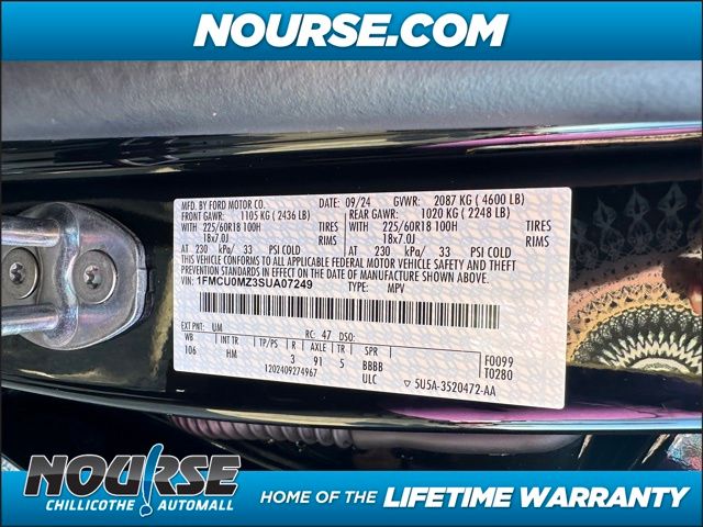 2025 Ford Escape Hybrid ST-Line photo