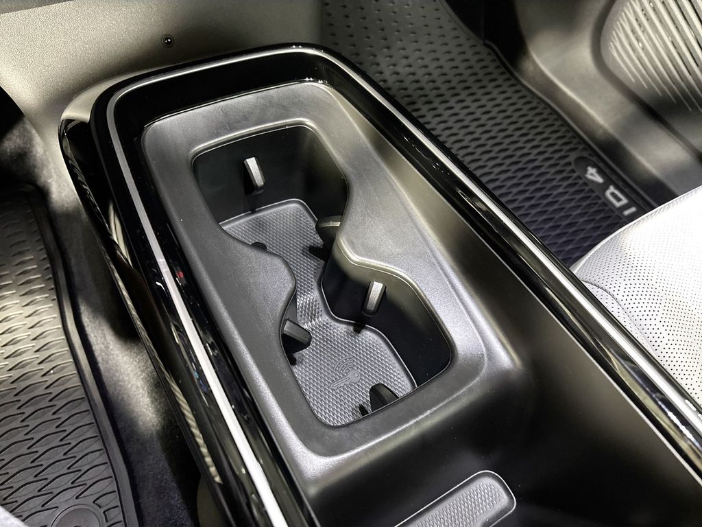 2025 Volkswagen ID.4 Pro S Plus