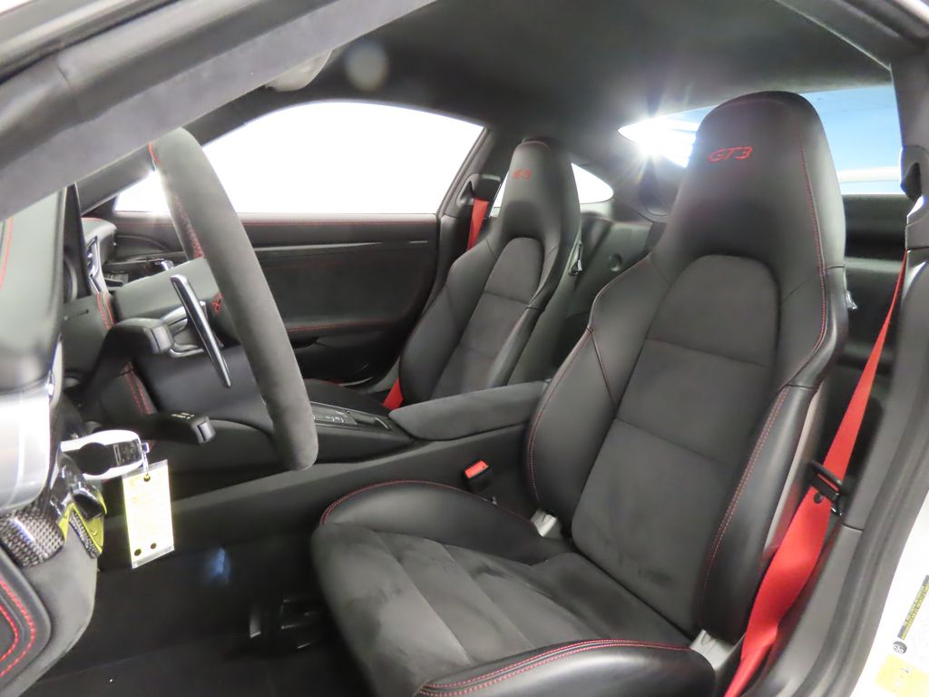 Thumbnail: 2014 Porsche 911 - 5