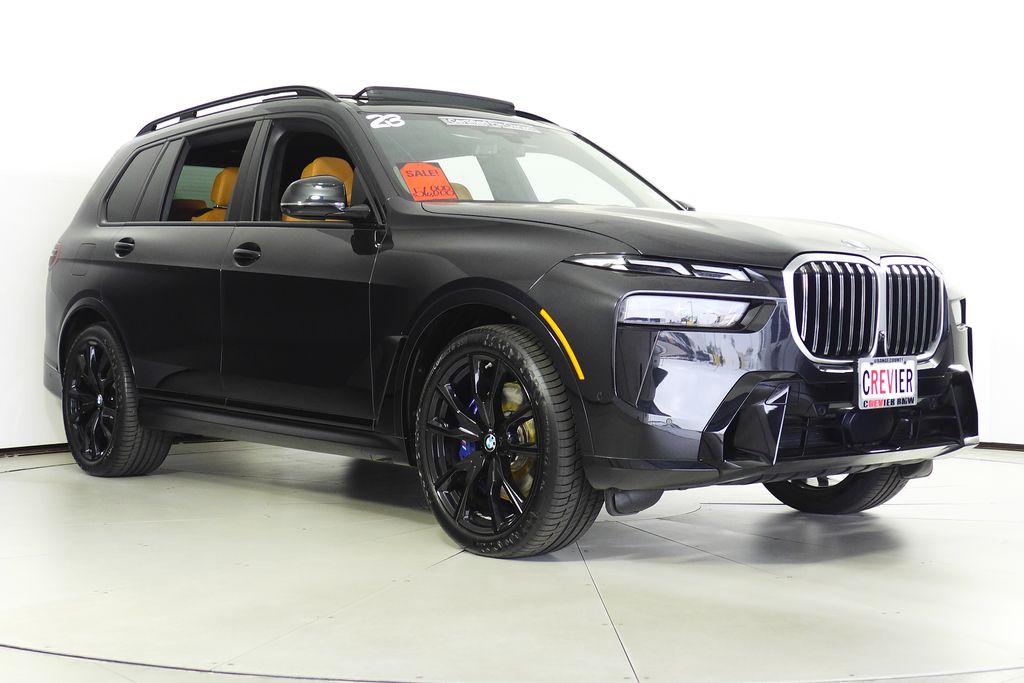 Thumbnail: 2023 BMW X7 - 4
