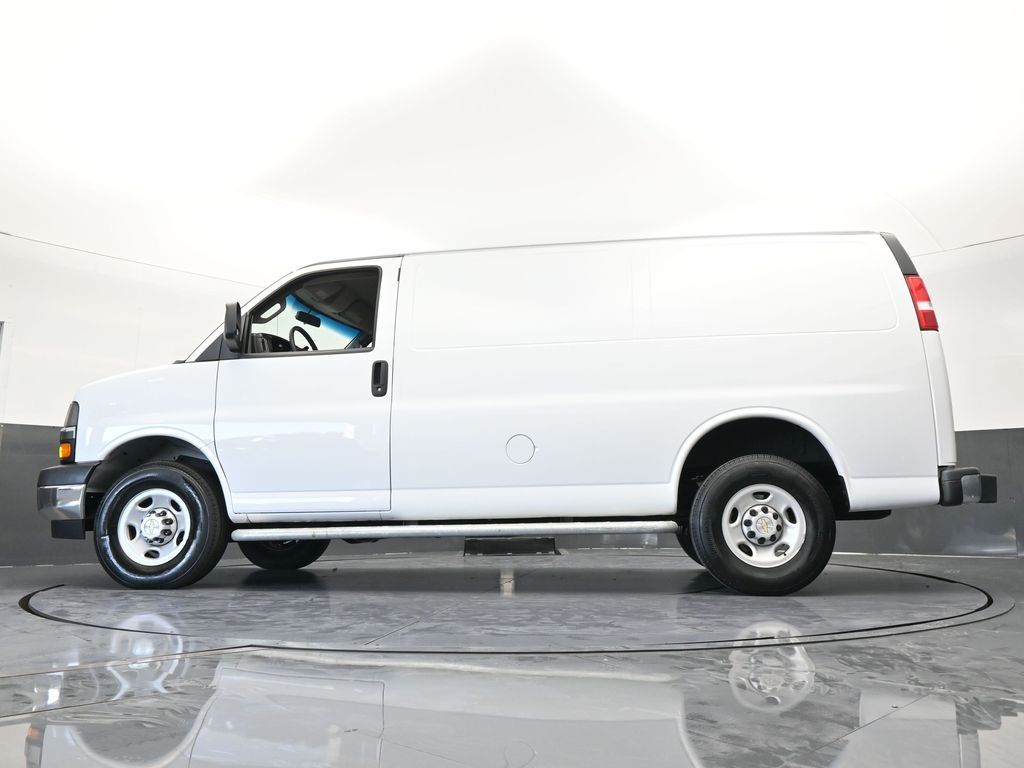 Used 2024 Summit White Chevrolet Work Van image 50