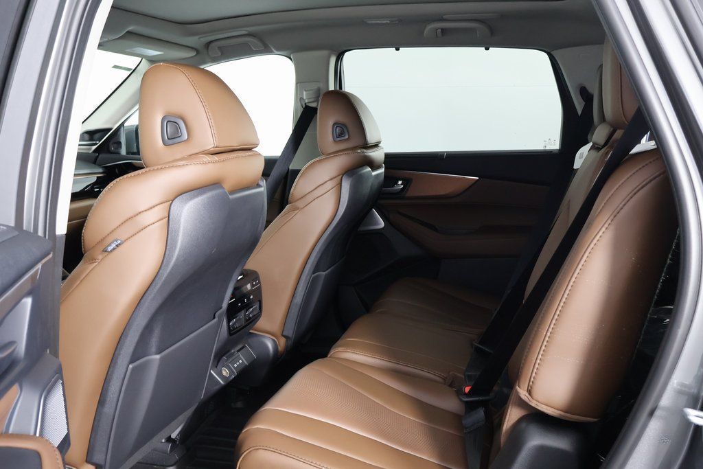 Thumbnail: 2026 Acura MDX - 6