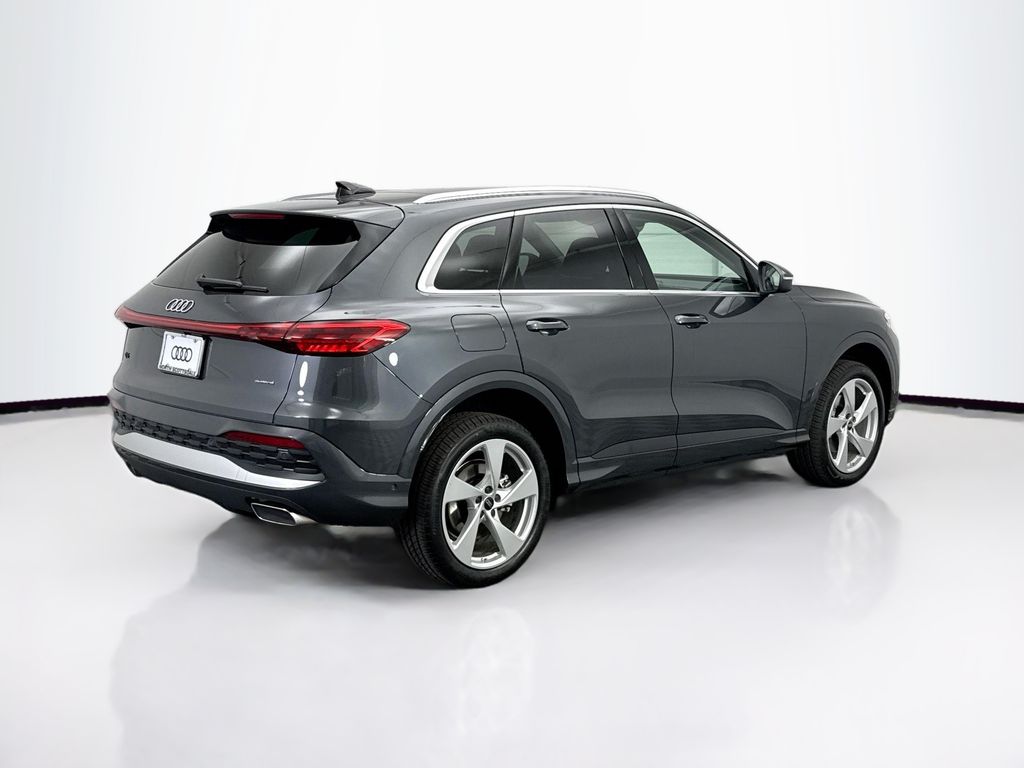 Thumbnail: 2025 Audi Q5 - 5
