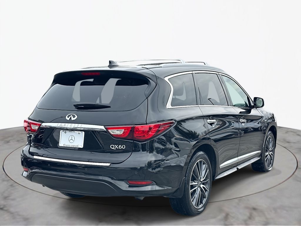 Thumbnail: 2016 INFINITI QX60 - 9
