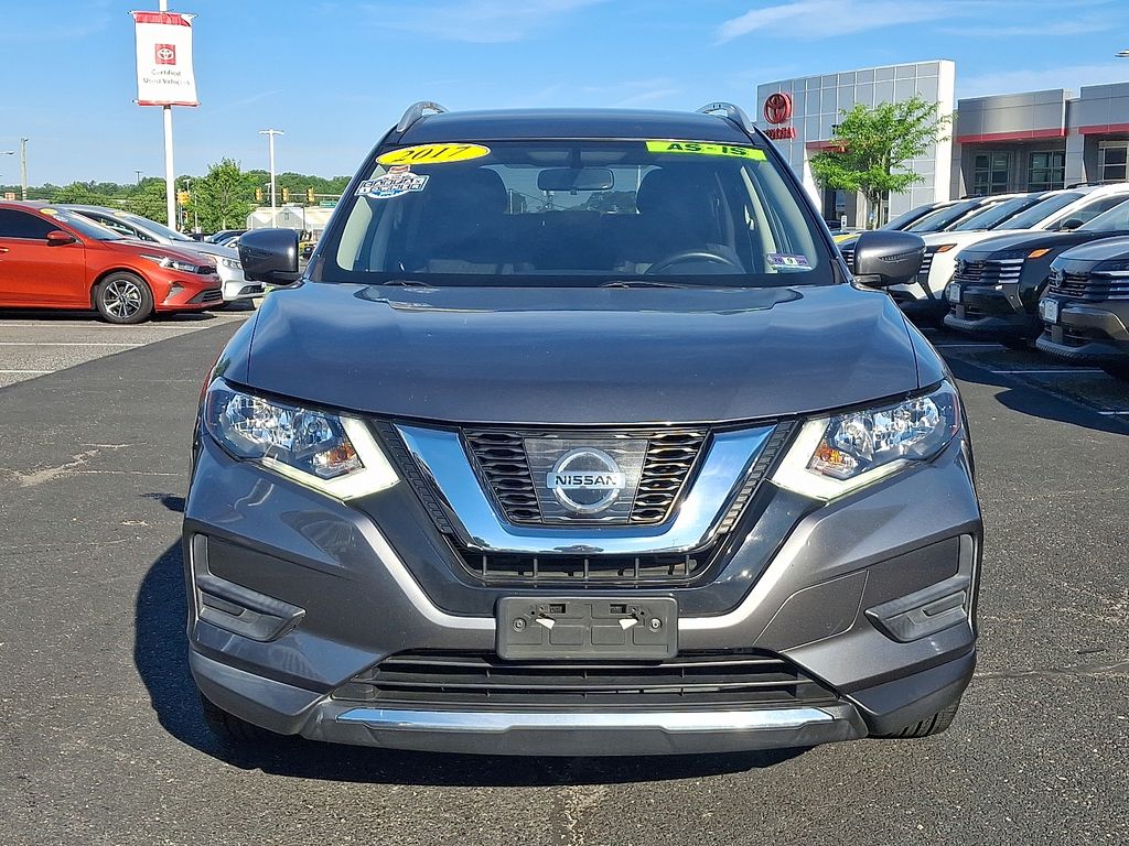 Thumbnail: 2017 Nissan Rogue - 2
