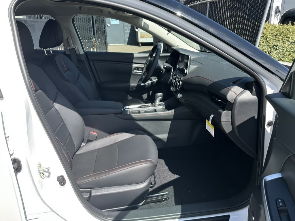 Sentra SR