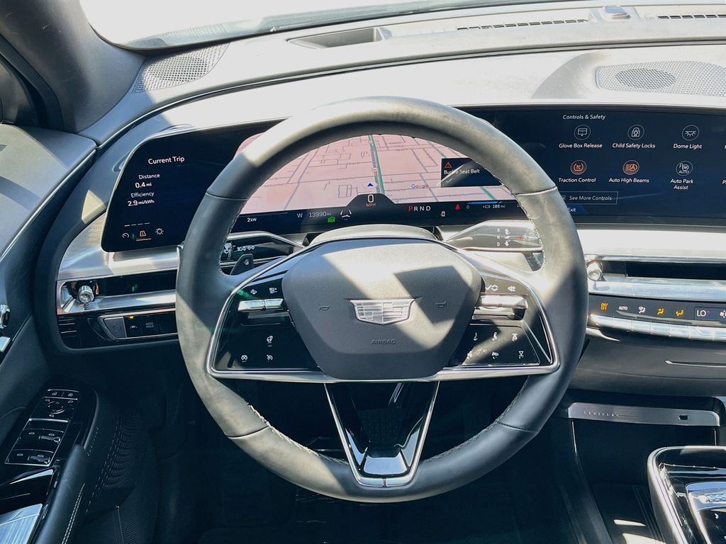 Used 2025 White Cadillac Luxury image 11