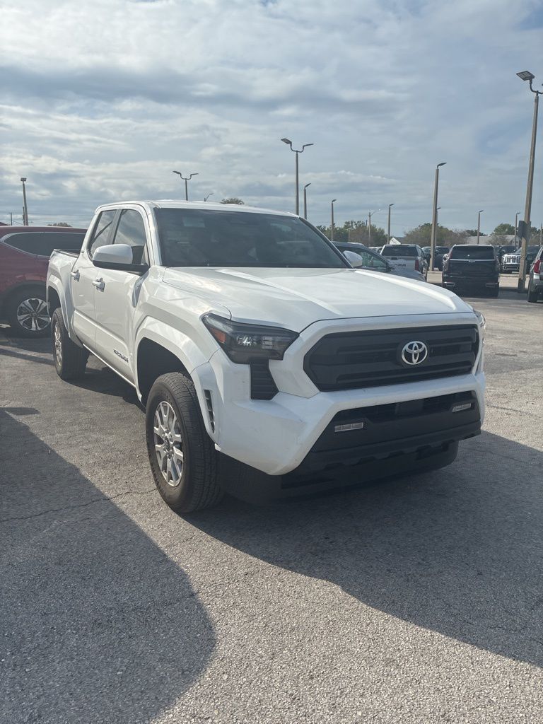 2024 Toyota Tacoma SR5 Double Cab 4WD