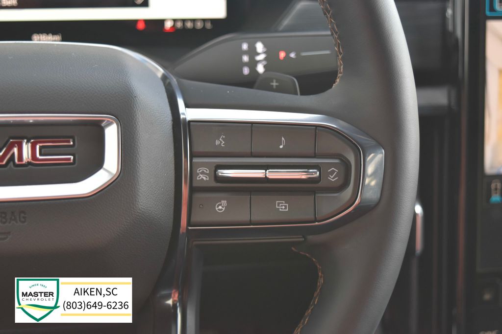 Used 2026 GMC Acadia SUV