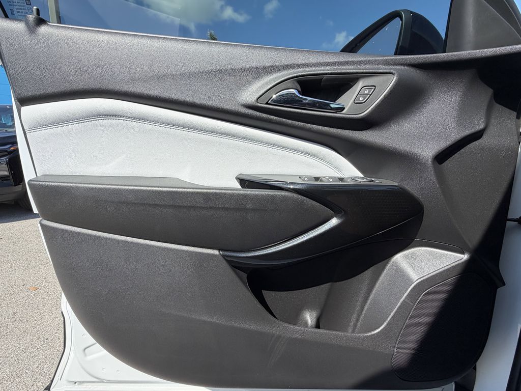 new 2026 Chevrolet Trax car, priced at $22,195