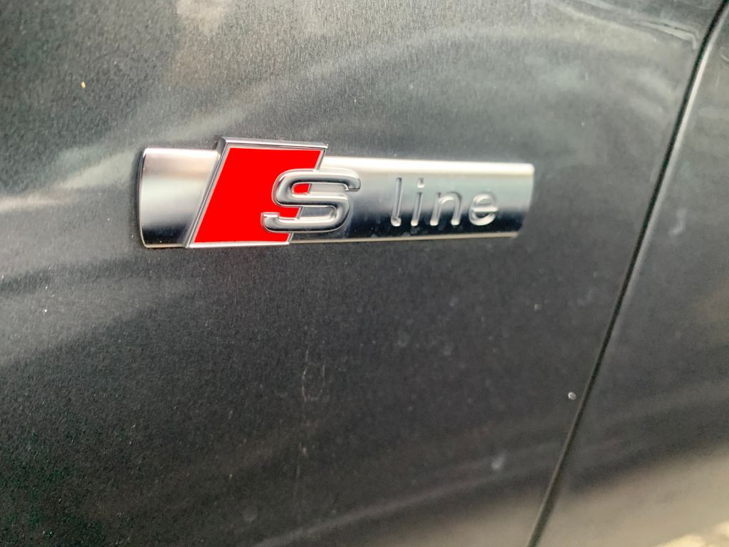 Thumbnail: 2023 Audi Q5 - 8