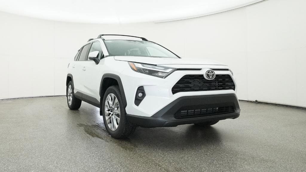 Thumbnail: 2025 Toyota RAV4 - 16