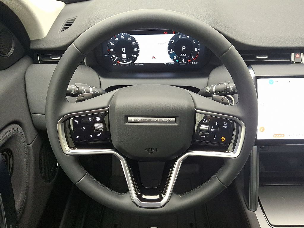 Thumbnail: 2025 Land Rover Discovery Sport - 20