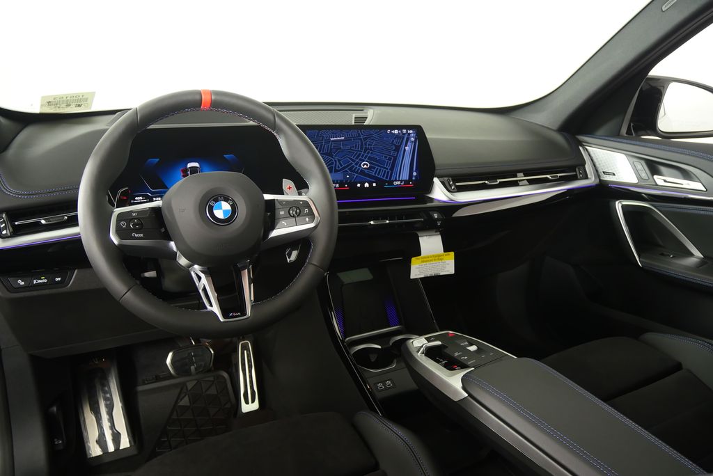 Thumbnail: 2025 BMW X1 - 18