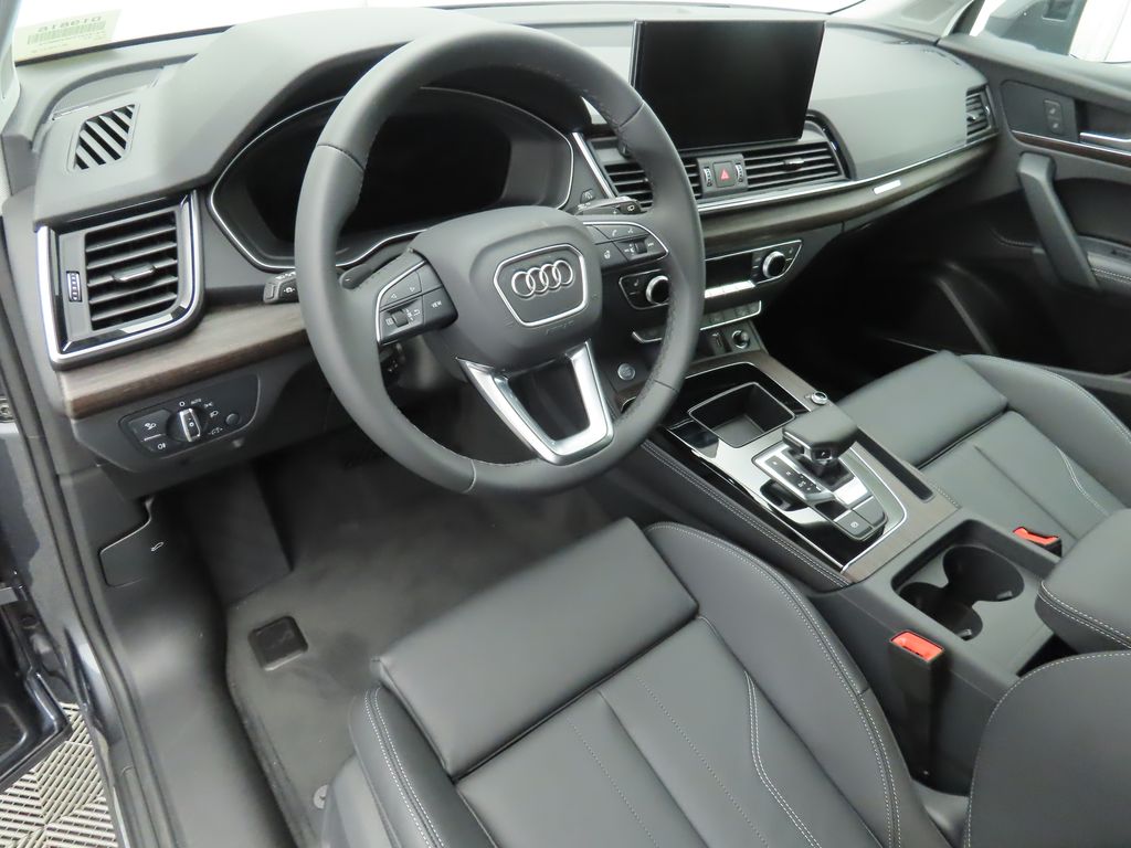 2024 Audi Q5 Premium Plus 10