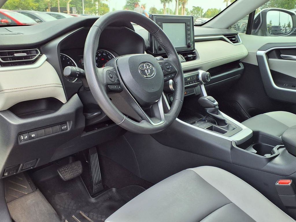 Used 2019 Toyota RAV4 SUV