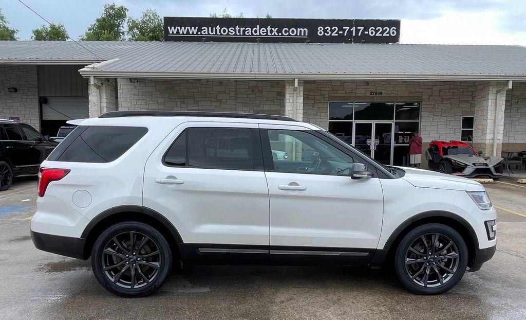 2017 Ford Explorer XLT White at Cook Ford