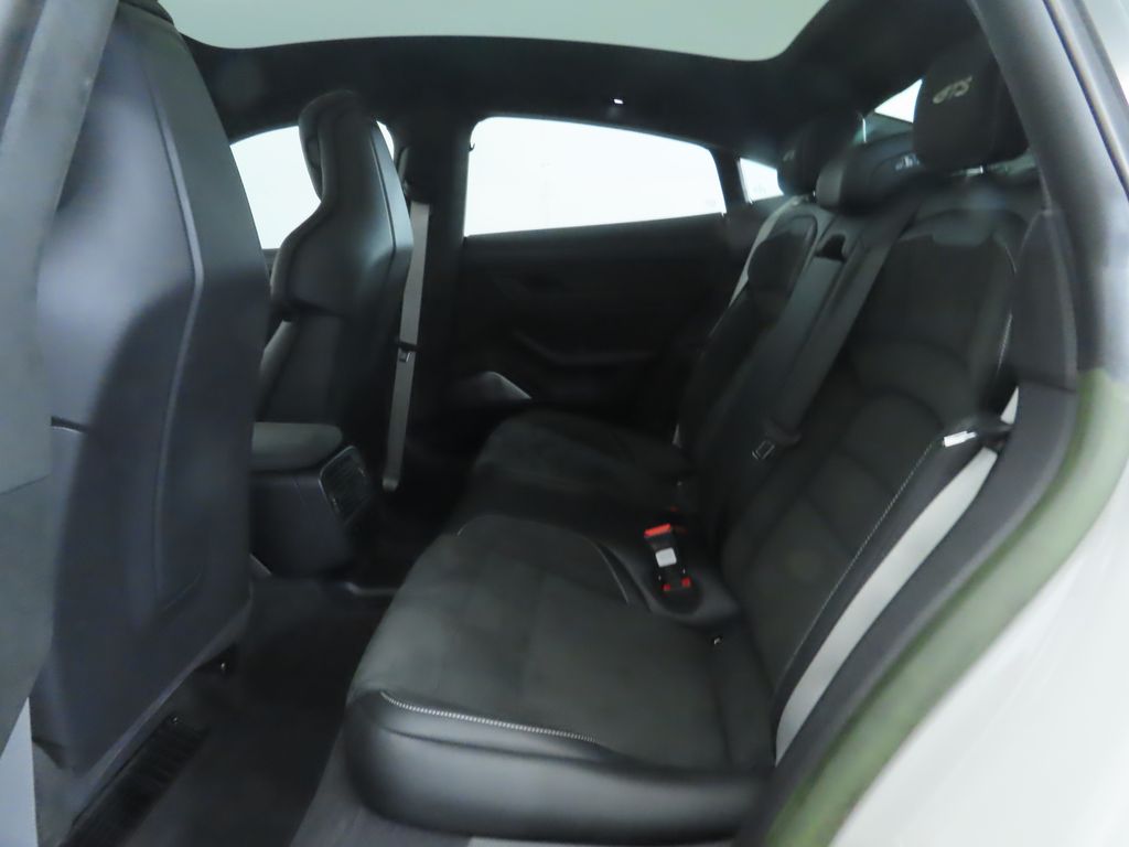 Thumbnail: 2023 Porsche Taycan - 22