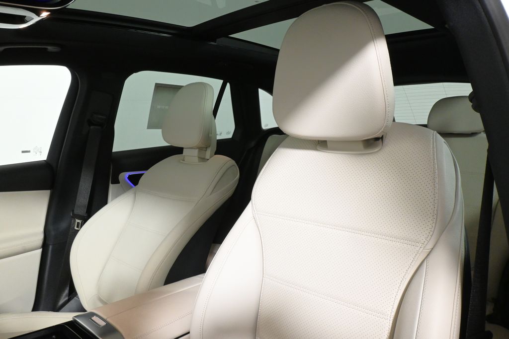 Thumbnail: 2026 Mercedes-Benz GLC - 16