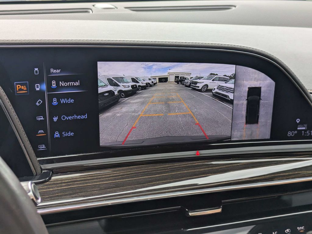 2022 Cadillac Escalade Sport