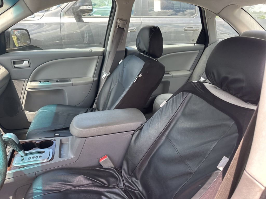 2006 Black Ford Five Hundred SEL FWD Sedan