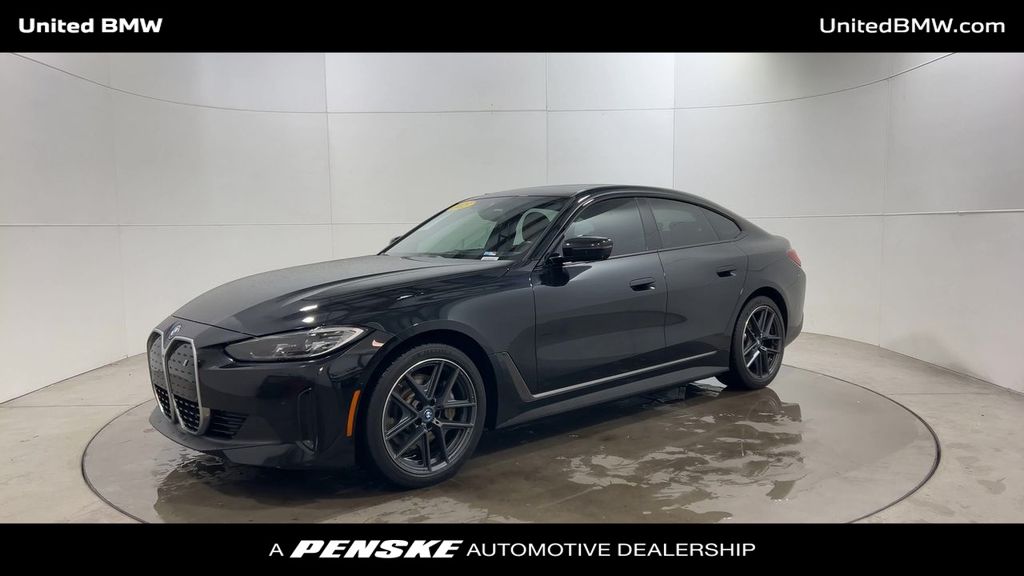 Thumbnail: 2023 BMW i4 - 4