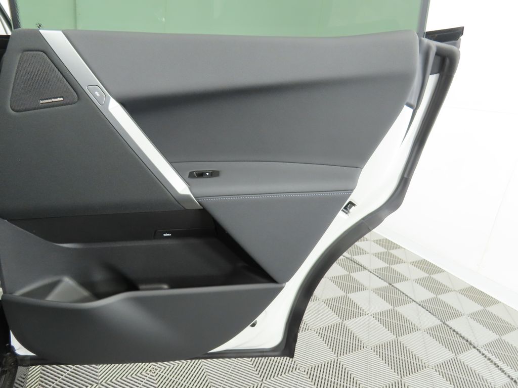 Thumbnail: 2026 BMW iX - 27