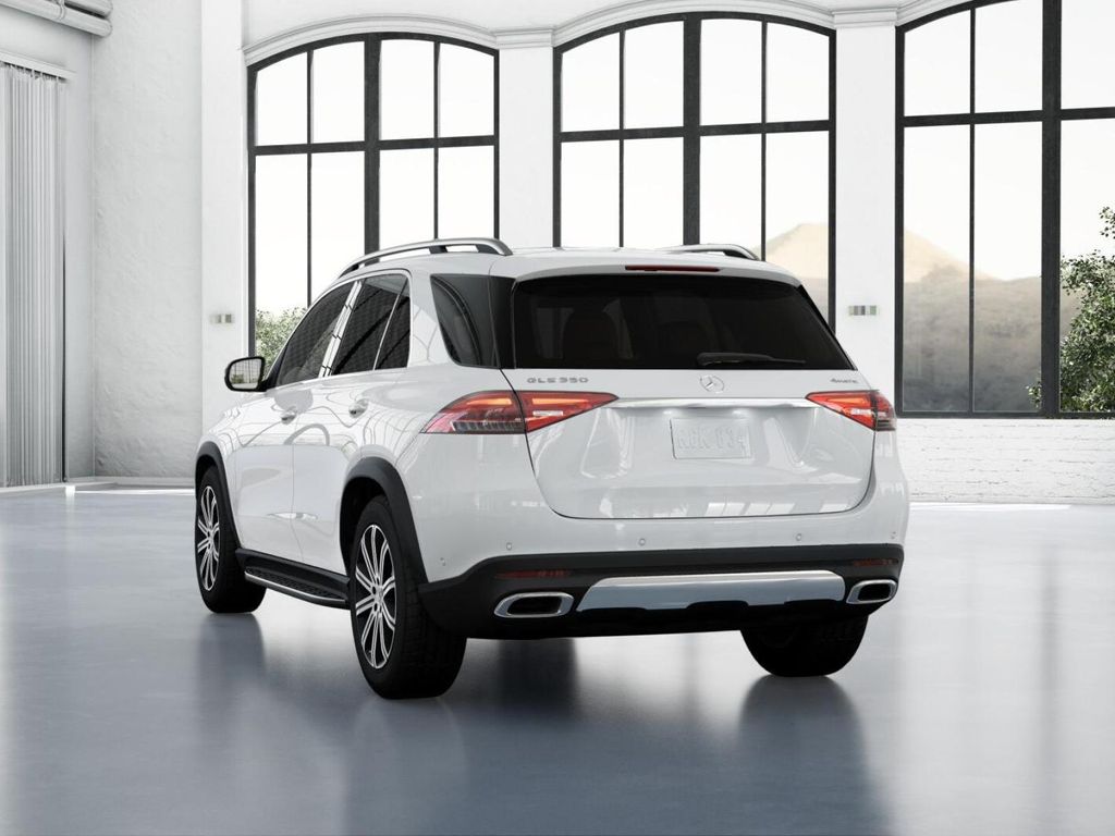 Thumbnail: 2026 Mercedes-Benz GLE - 27