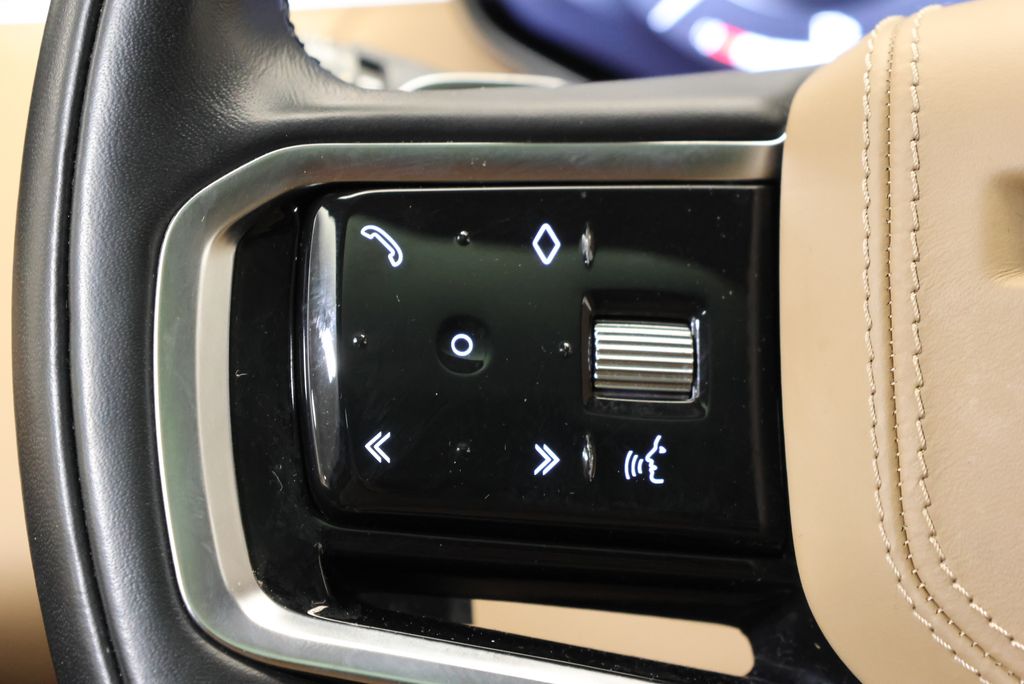 Thumbnail: 2023 Land Rover Range Rover Sport - 18