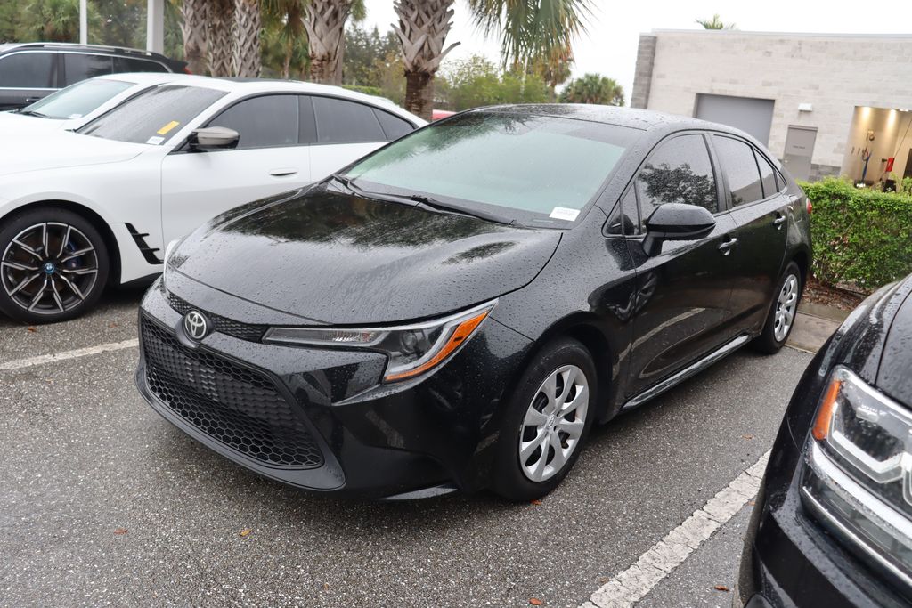 2021 Toyota Corolla LE -
                West Palm Beach, FL