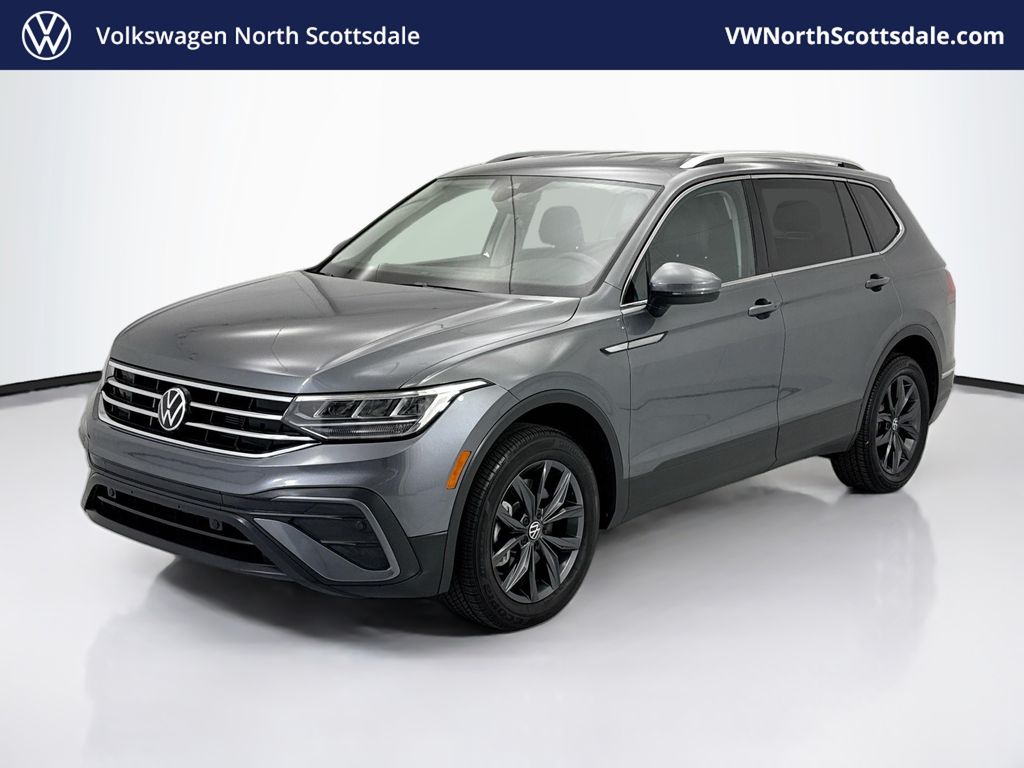 Thumbnail: 2023 Volkswagen Tiguan - 1