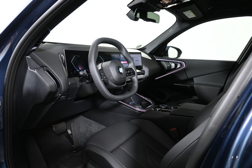 Thumbnail: 2026 BMW X3 - 15