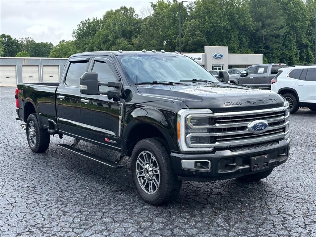 Agate Black Metallic 2023 Ford F-350 Super Duty Limited Crew Cab 4WD Pickup Truck Four-Wheel Drive Automatic