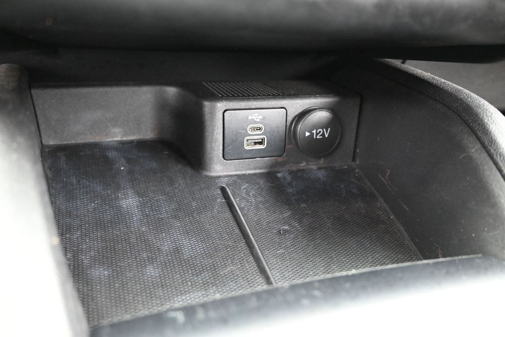Used 2024 Silver Metallic Ford ST-Line image 20