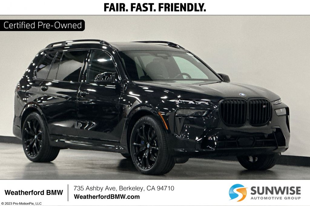 2024 BMW X7 M60i AWD
