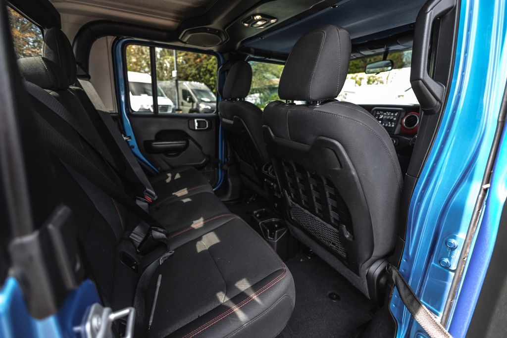 2020 Jeep Gladiator Rubicon thumbnail 33
