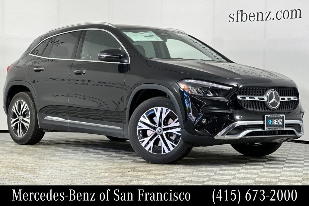 Night Black 2026 Mercedes-Benz GLA SUV / Crossover Front-Wheel Drive 8-Speed Dual Clutch