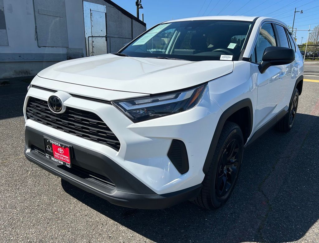 Ice 2024 Toyota RAV4 LE FWD SUV / Crossover Front-Wheel Drive 8-Speed Automatic