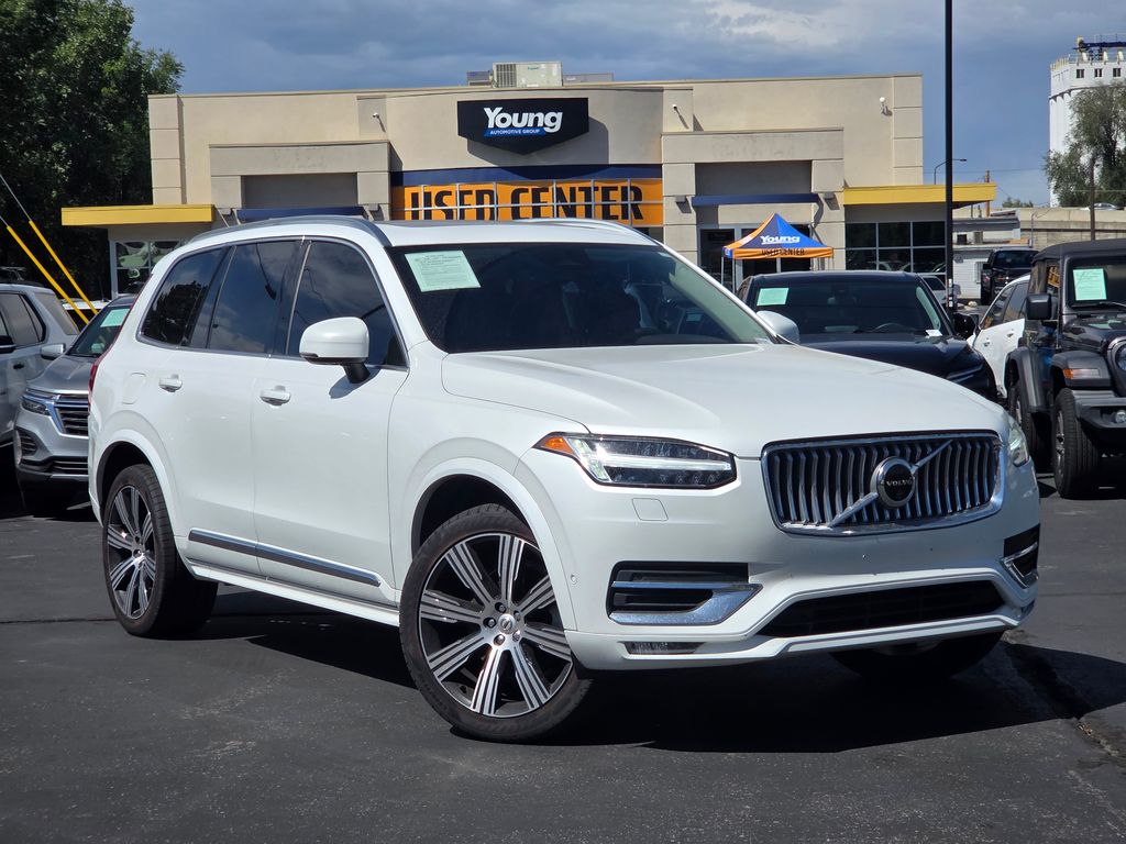 2024 Volvo XC90 B5 Plus Bright Theme AWD