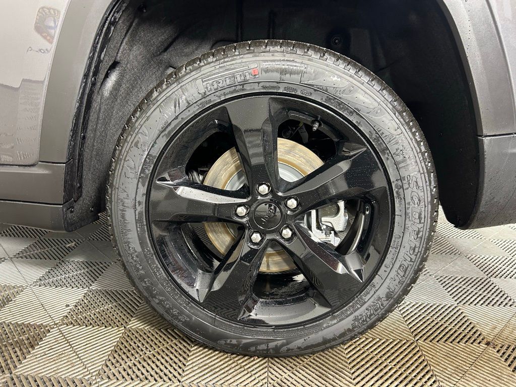 New 2026 Gray Jeep Limited image 23