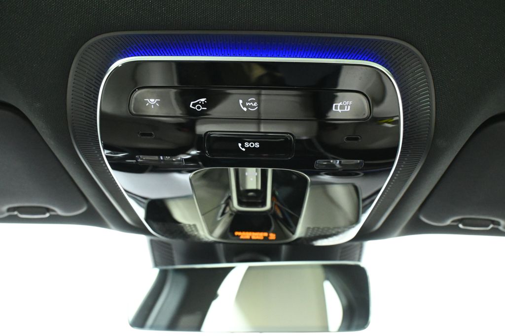 Thumbnail: 2025 Mercedes-Benz C-Class - 19