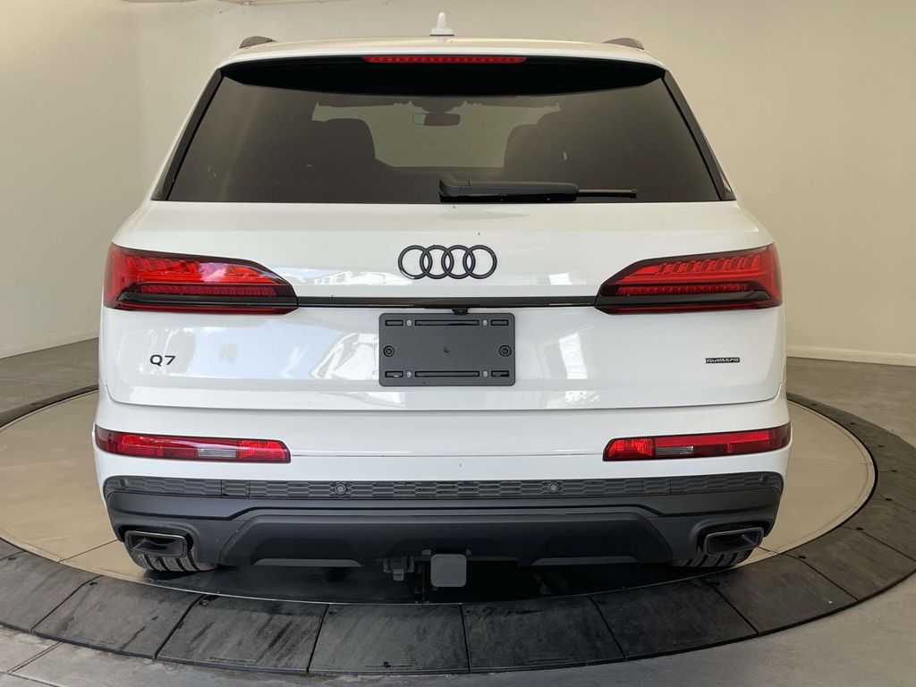 2026 Audi Q7 45 Premium White at Audi Porsche Sewickley