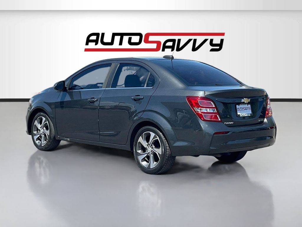 Used 2020 Gray Chevrolet Premier image 5