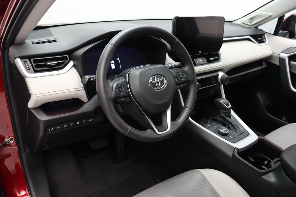 2024 Toyota RAV4 Limited 15