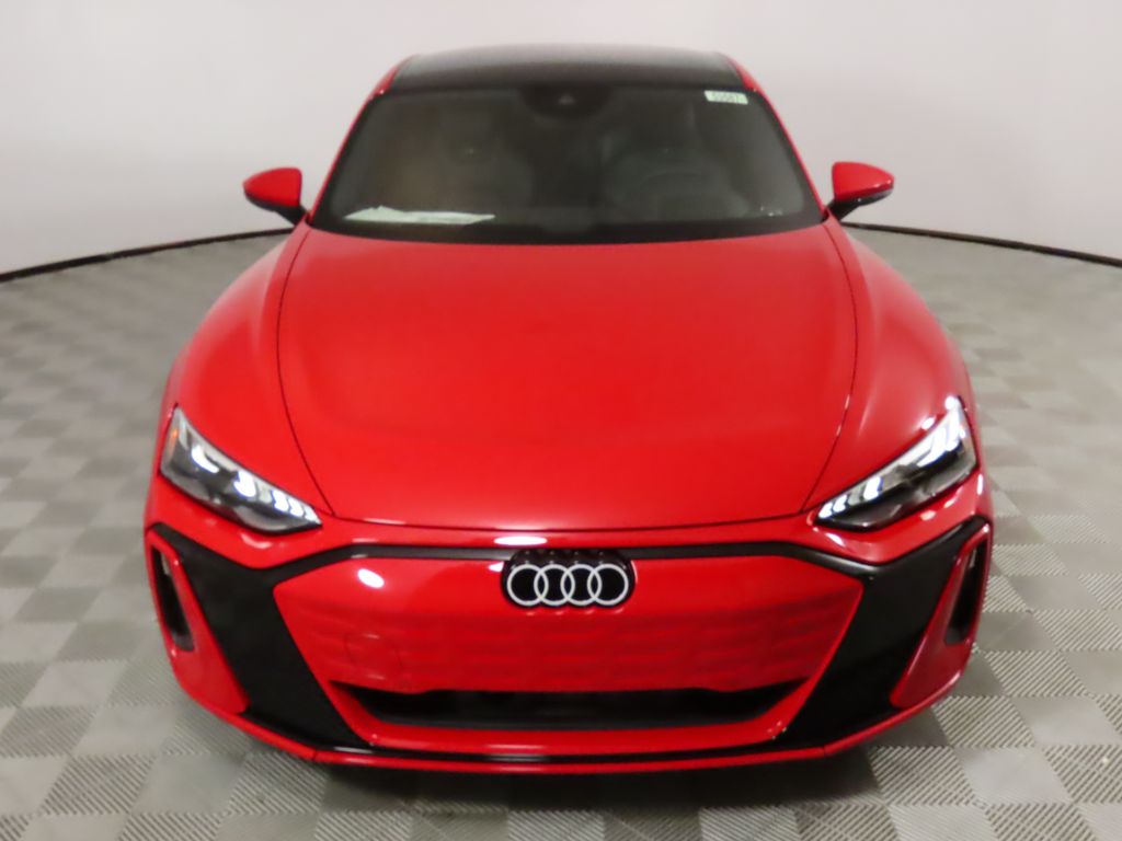 Thumbnail: 2025 Audi e-tron GT - 8