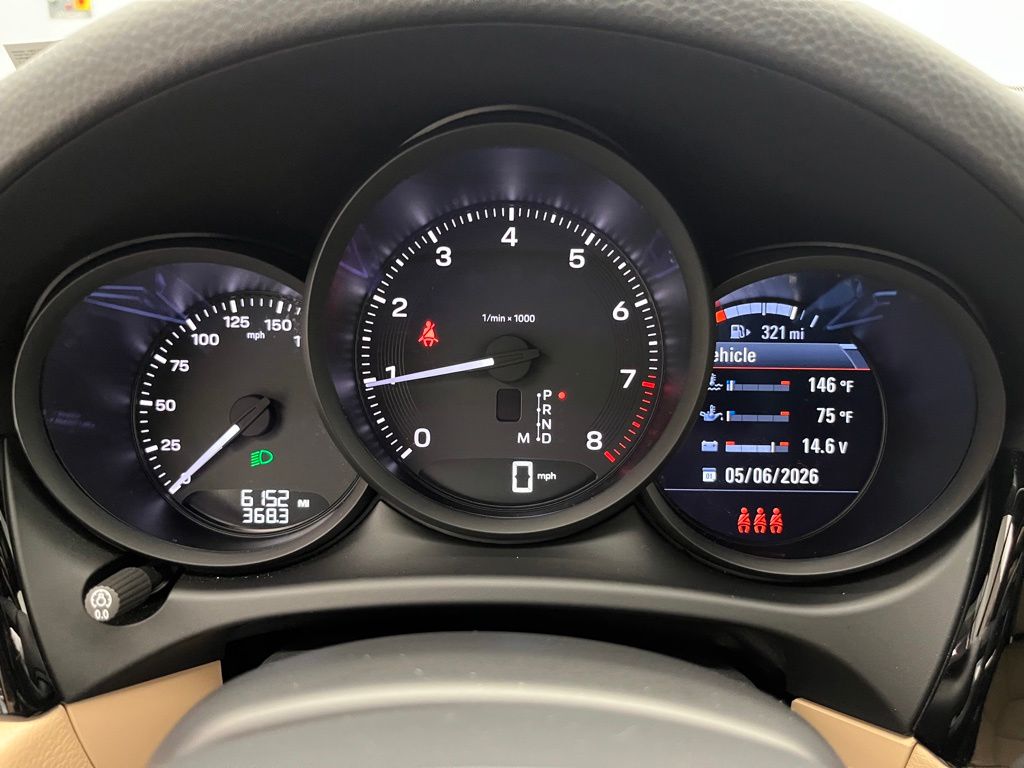 Thumbnail: 2026 Porsche Macan - 11