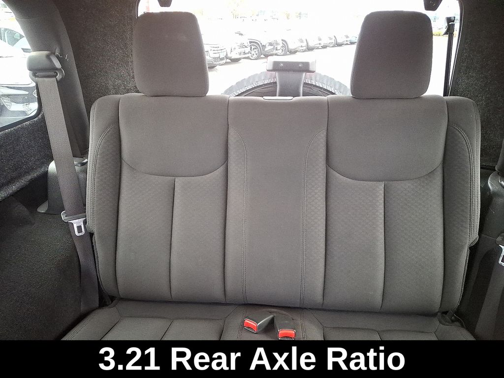 Thumbnail: 2017 Jeep Wrangler - 11