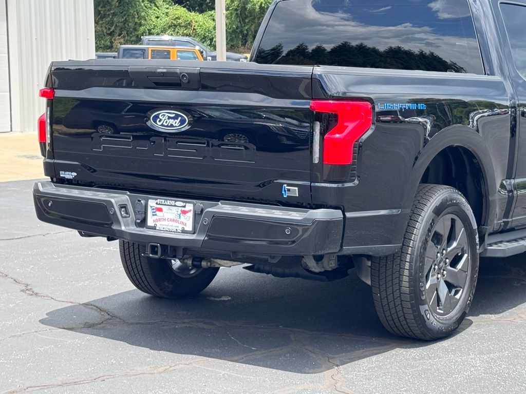 FordF-150 Lightning46