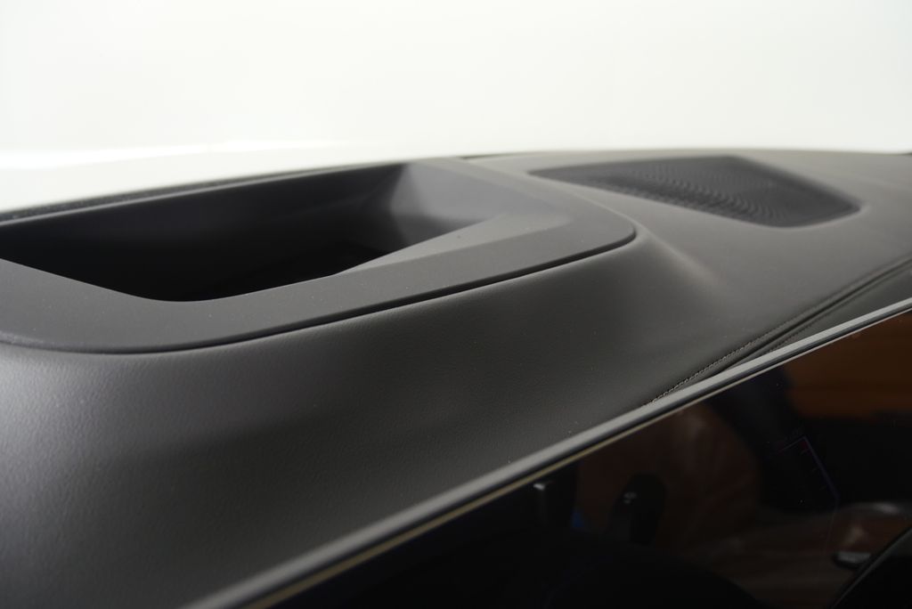 Thumbnail: 2026 BMW X5 - 18